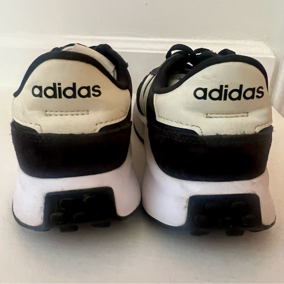 Adidas | Black White Stripes 70s Run M 7.5/ W 9.5 - Picture 3 of 10